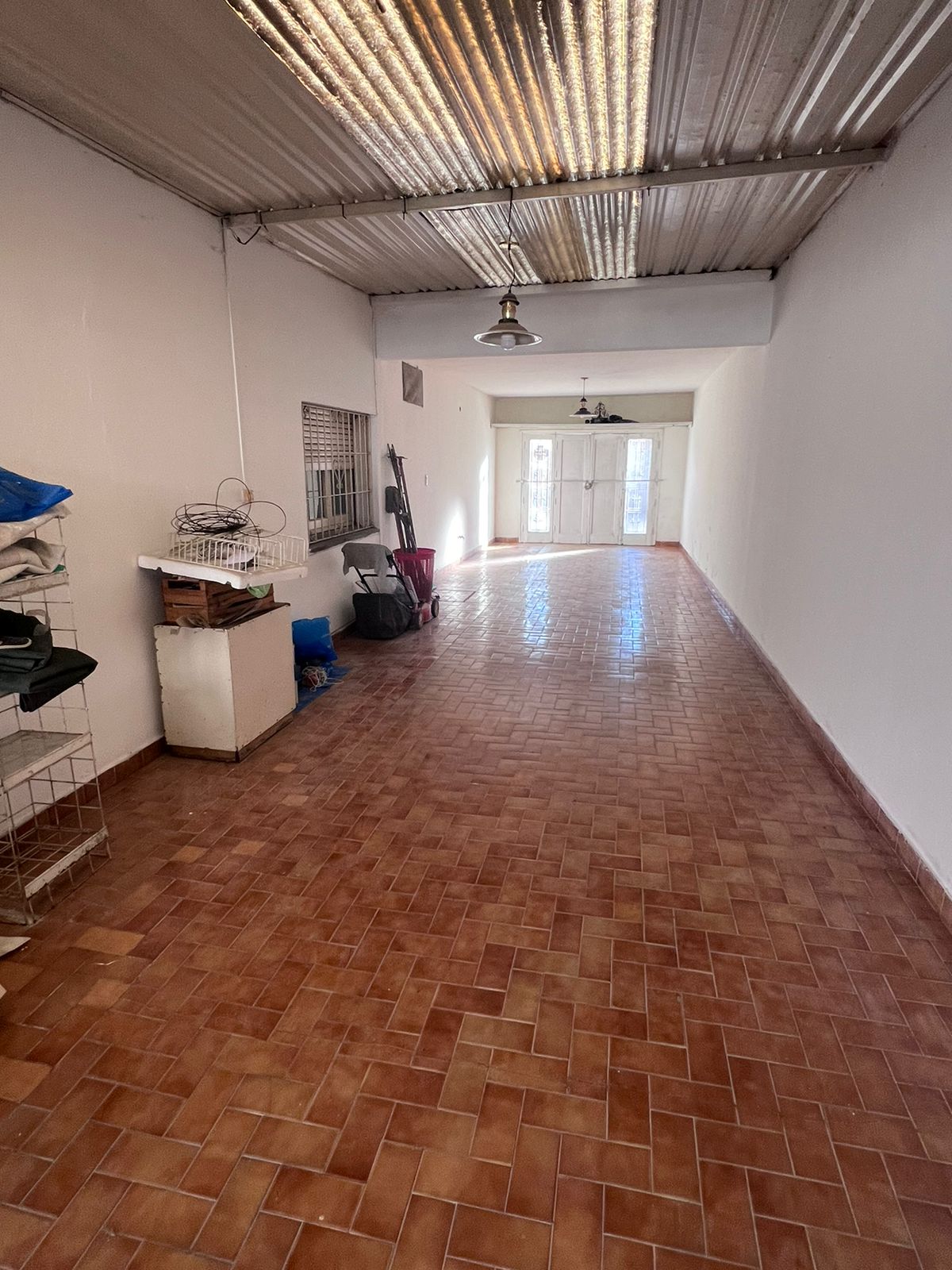 Se vende casa 4 dorm mas monoambiente Apta Credito. Yofre Norte- Cordoba