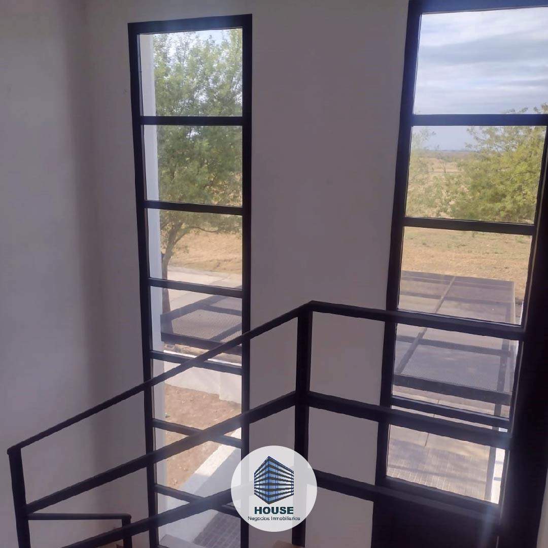 DUPLEX EN VENTA 2 DORMITORIOS EN CIUDAD DOCTA 1ERA ETAPA