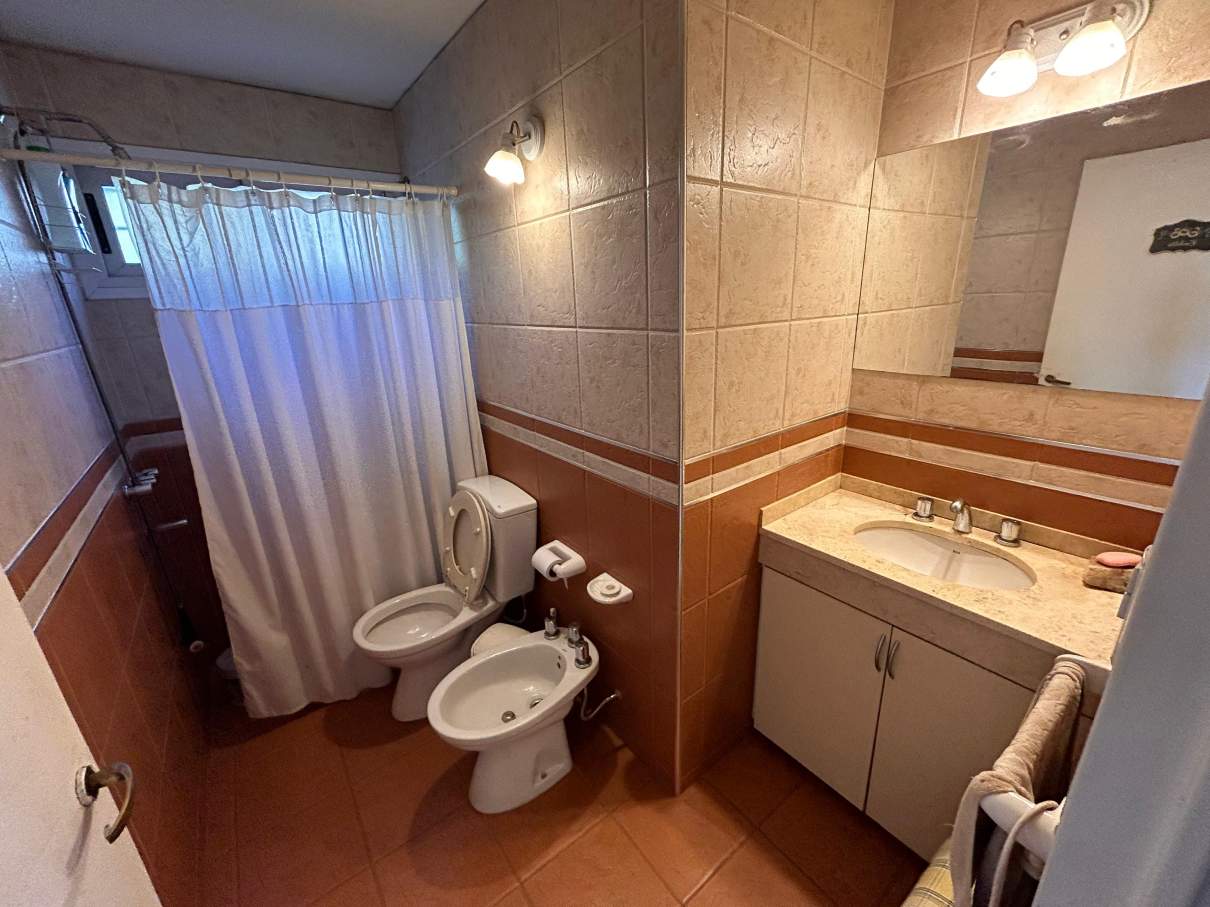 SE VENDE CASA EN CUESTA BLANCA VILLA CARLOS PAZ