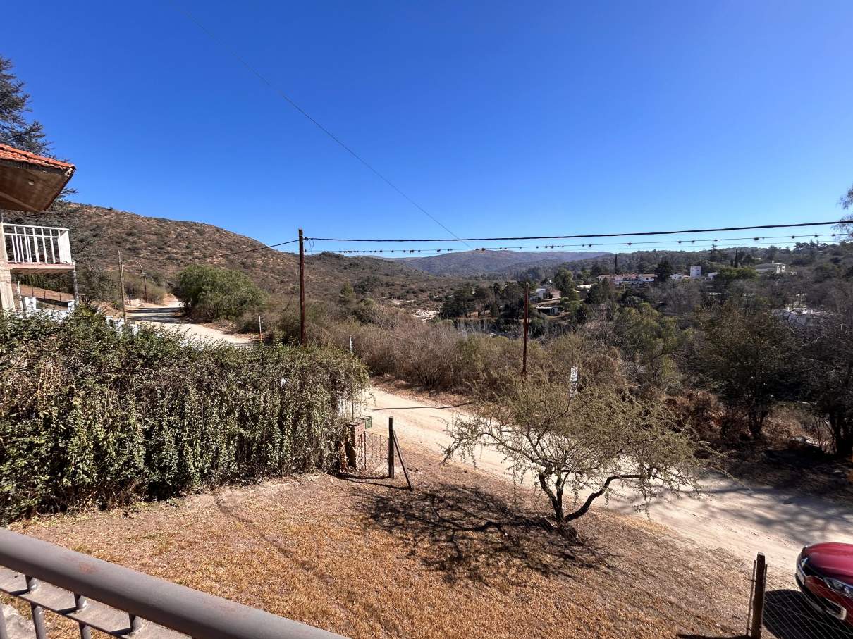 SE VENDE CASA EN CUESTA BLANCA VILLA CARLOS PAZ