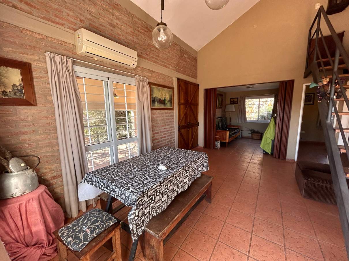 SE VENDE CASA EN CUESTA BLANCA VILLA CARLOS PAZ