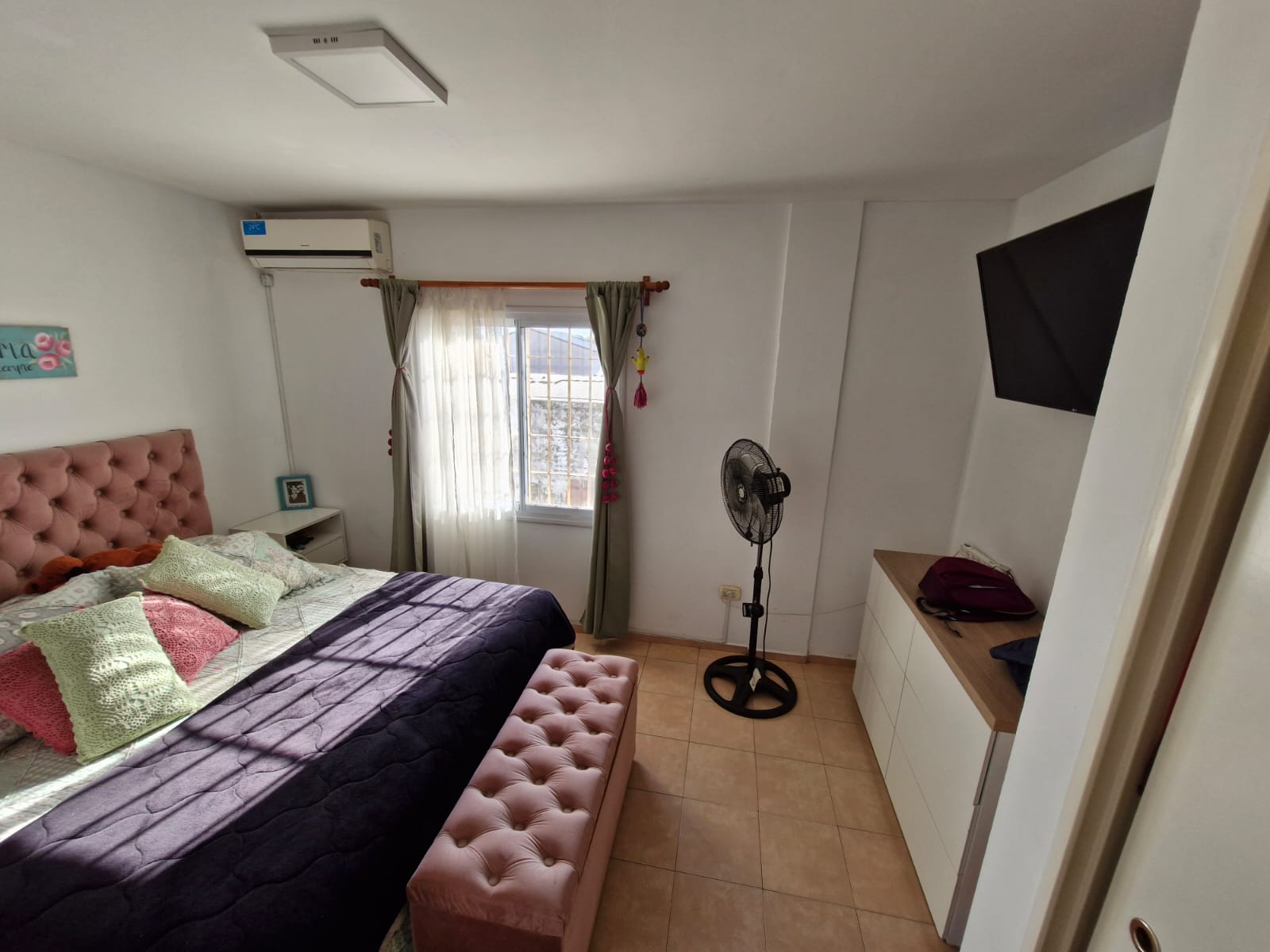 DEPARTAMENTO 2 DORMITORIOS, COCINA, ESTAR, TERRAZA Y COCHERA EN PRIMER PISO, BARRIO GENERAL BUSTOS
