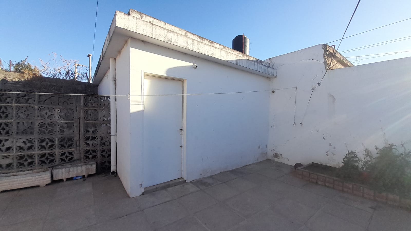 SE VENDE CASA EN B VILLA LIBERTADOR ADQUIRILO CON APPTO BANCOR
