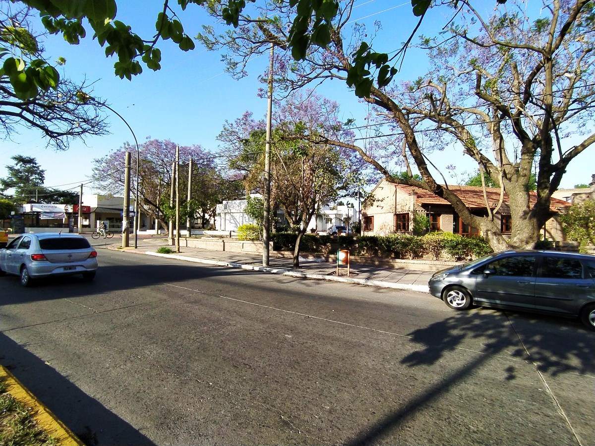 Local Comercial en Venta en Av. Rafael Núñez