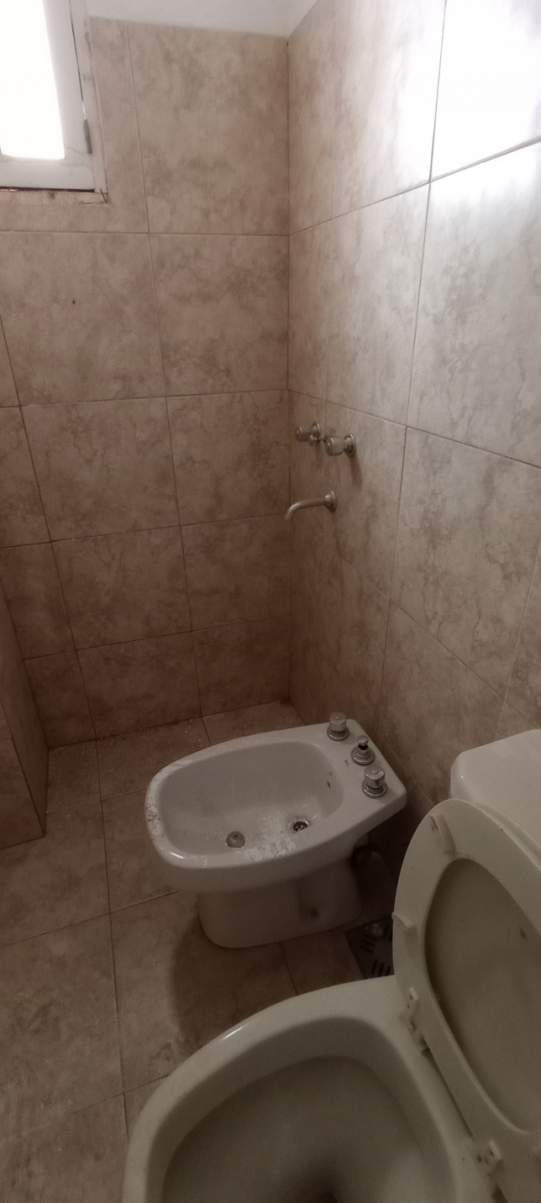 VENDO DEPTO A ESTRENAR EN MICROCENTRO