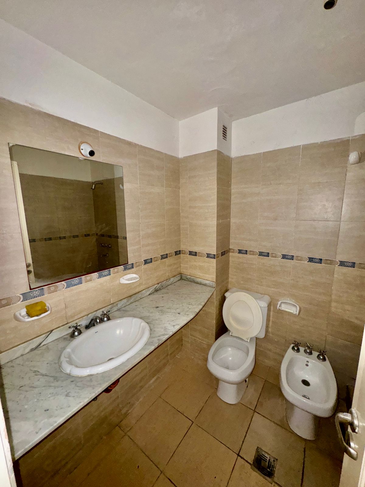 VENDO DEPTO DE DOS DOR EN MACROCENTRO