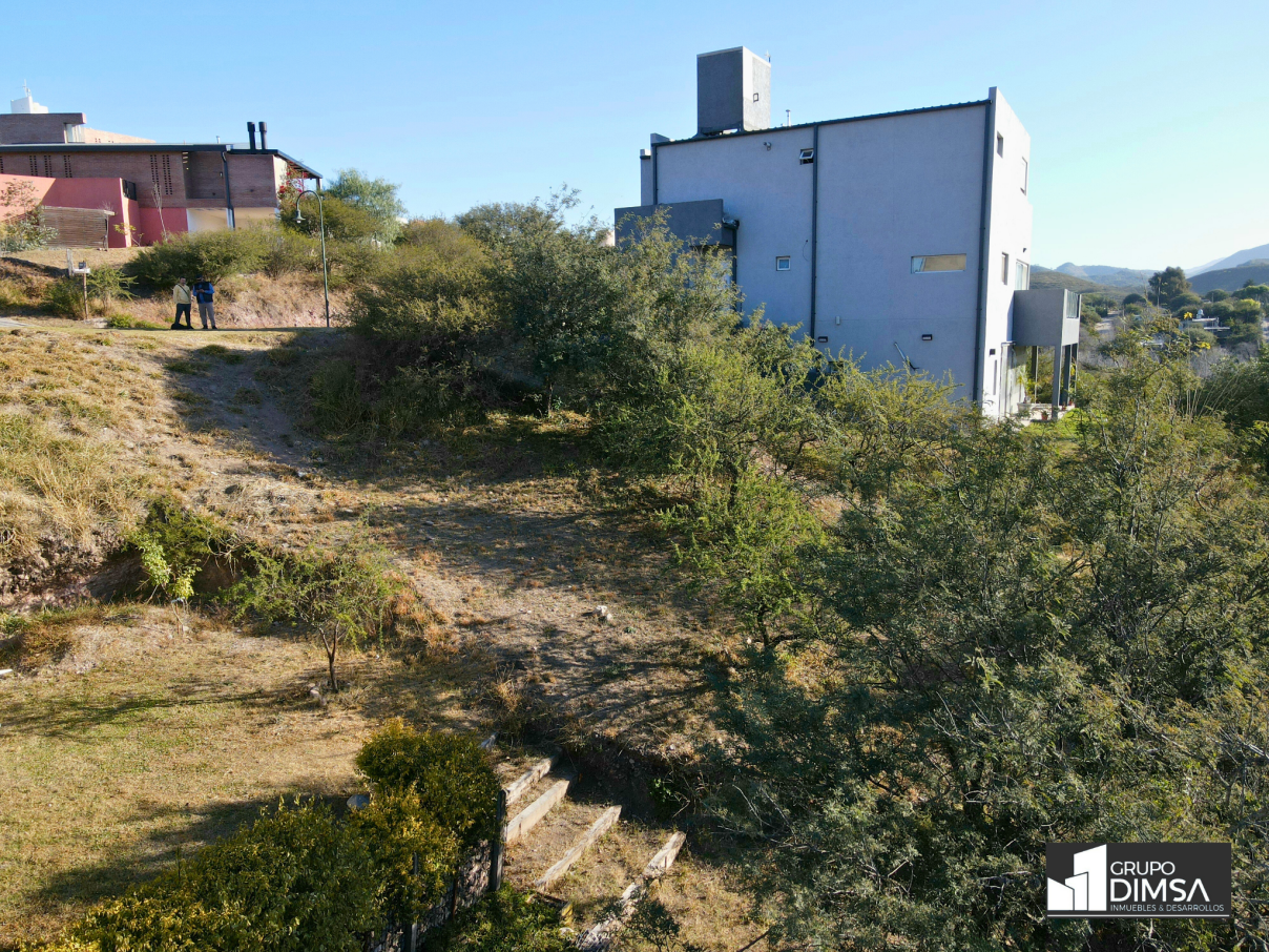 TERRENO EN VENTA, Apto Crédito, Barrio Cerrado, Villa Allende!!!