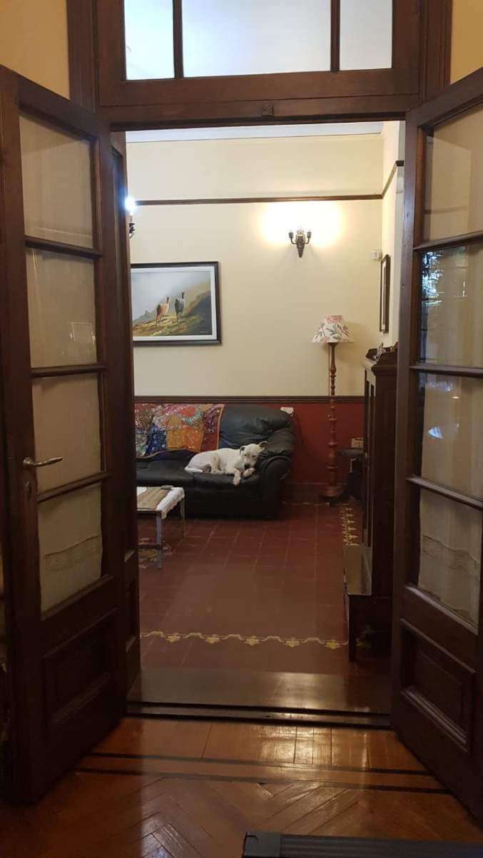 En VENTA excelente Chalet en barrio Colón, conservada con exquisito gusto