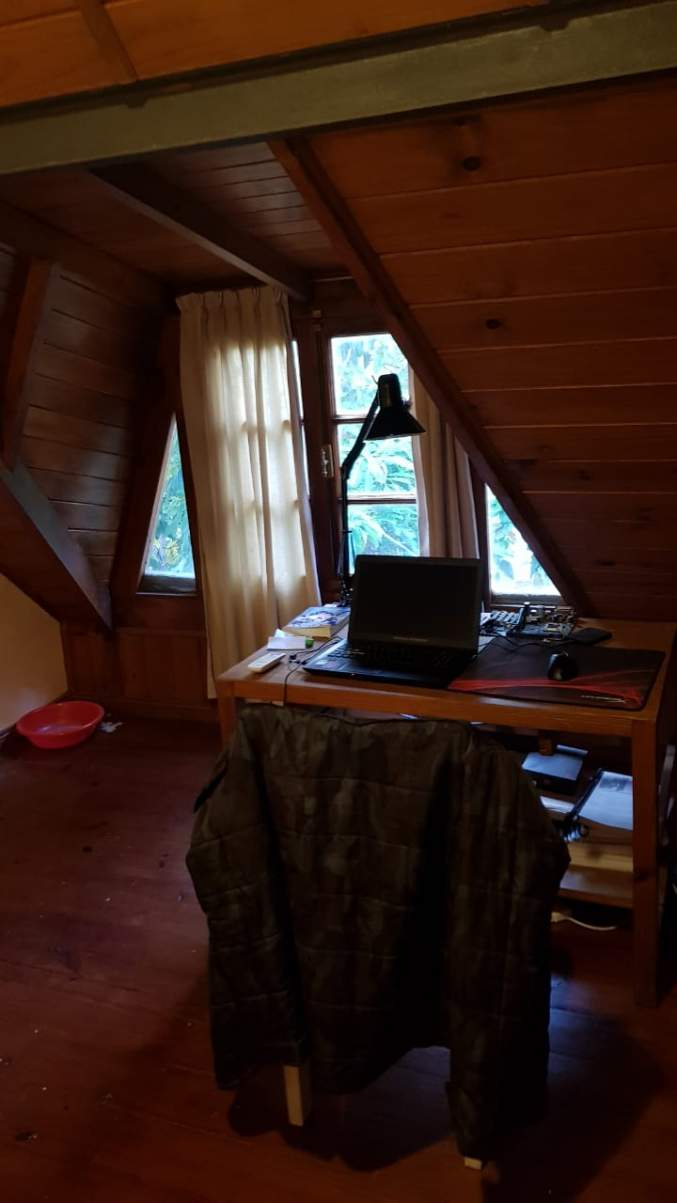 En VENTA excelente Chalet en barrio Colón, conservada con exquisito gusto