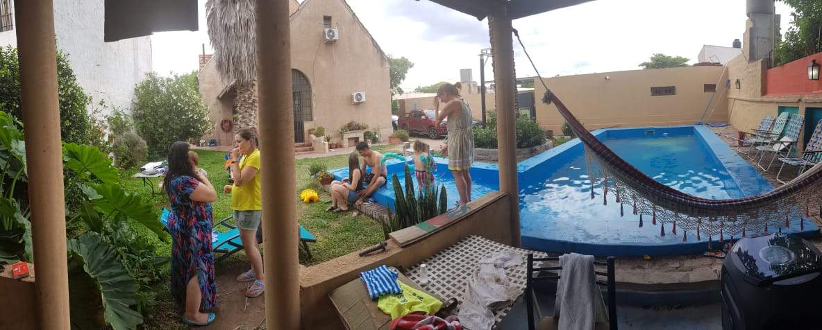 En VENTA excelente Chalet en barrio Colón, conservada con exquisito gusto