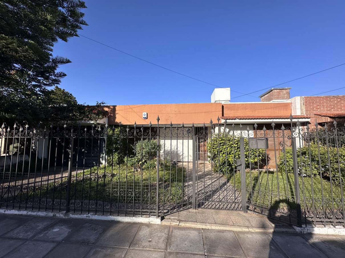 SE VENDE CASA 3 DORMITORIOS ALTO VERDE - APTO BANCOR APROBADO