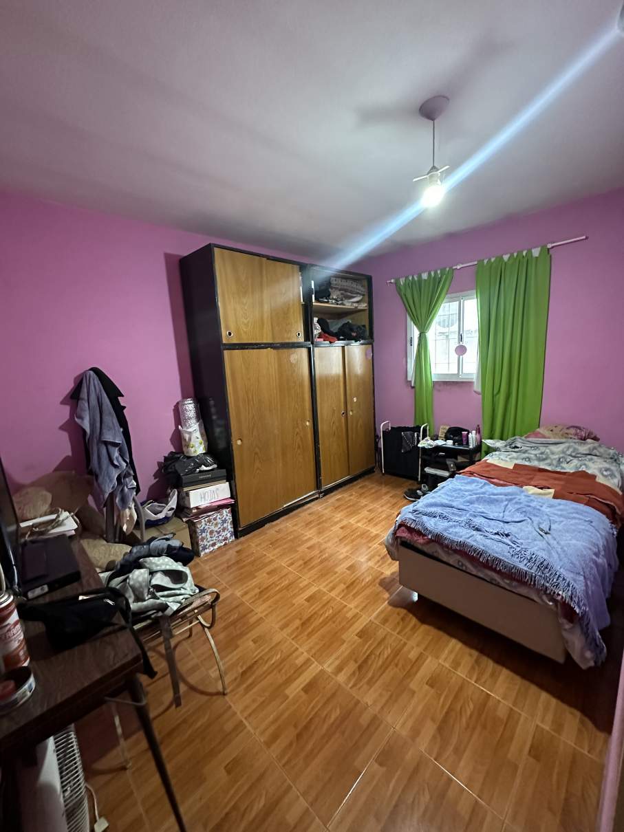 SE VENDE CASA 3 DORMITORIOS -  B Marques de Sobremonte