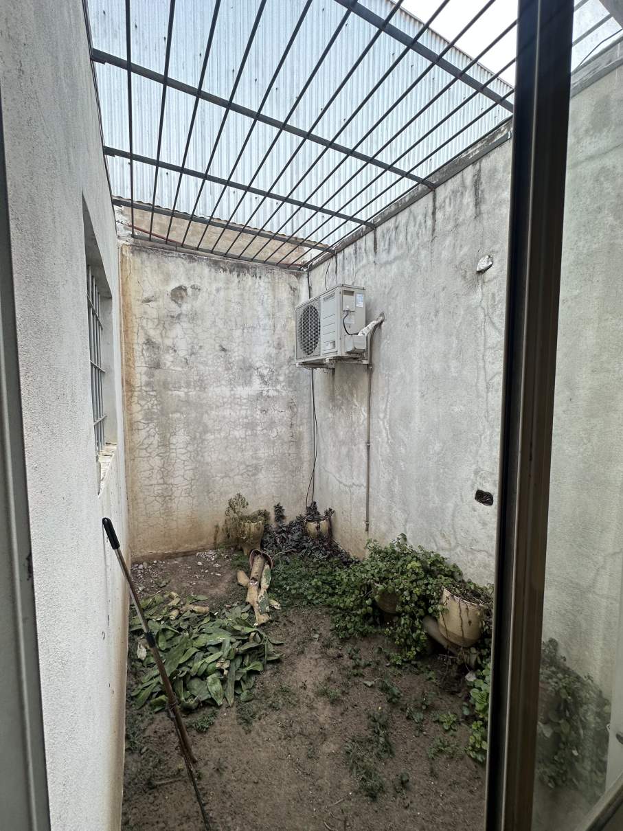 SE VENDE CASA 3 DORMITORIOS -  B Marques de Sobremonte