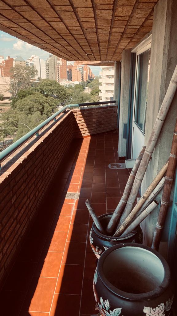 VENTA Departamento 3 dormitorios Nueva Córdoba DOS COCHERAS