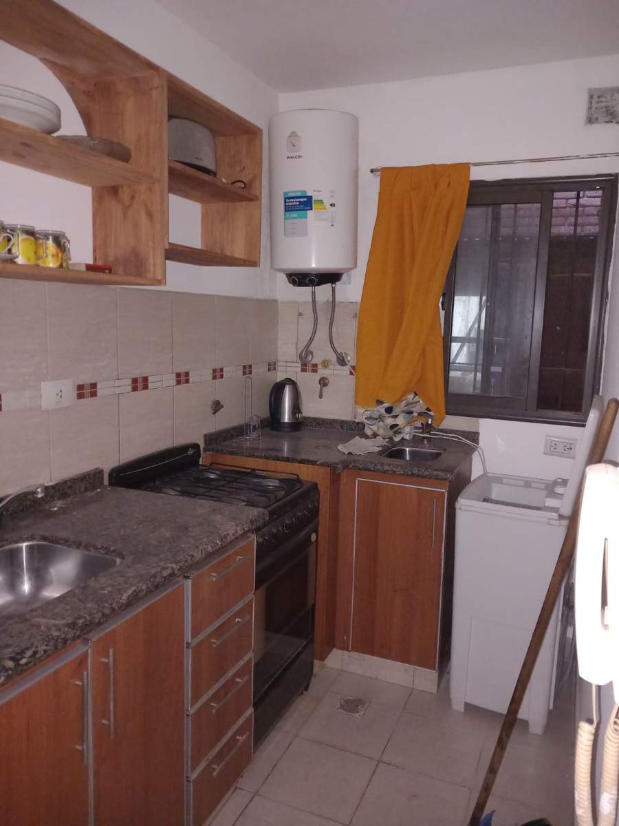 ALQUILO NVA CBA AMOBLADO 1 DOR AV. PUEYRREDON 138 PB CON PATIO.