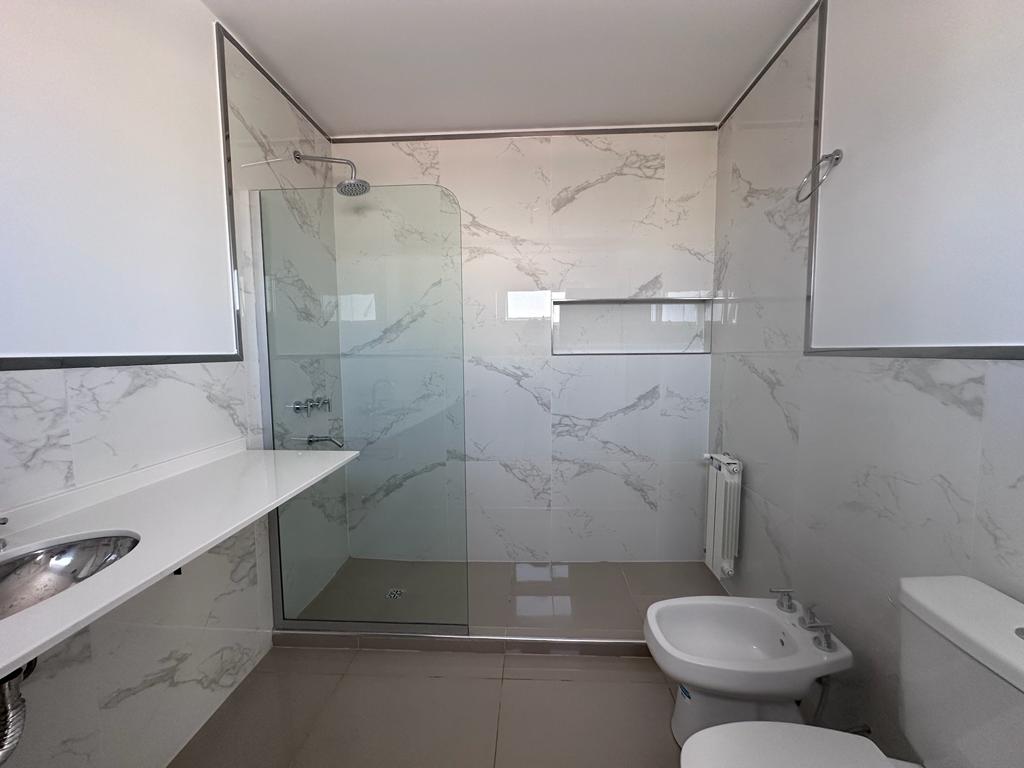 Dúplex en MANANTIALES  (Prados y Solares).