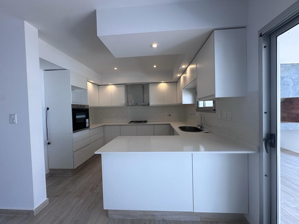 Dúplex en MANANTIALES  (Prados y Solares).