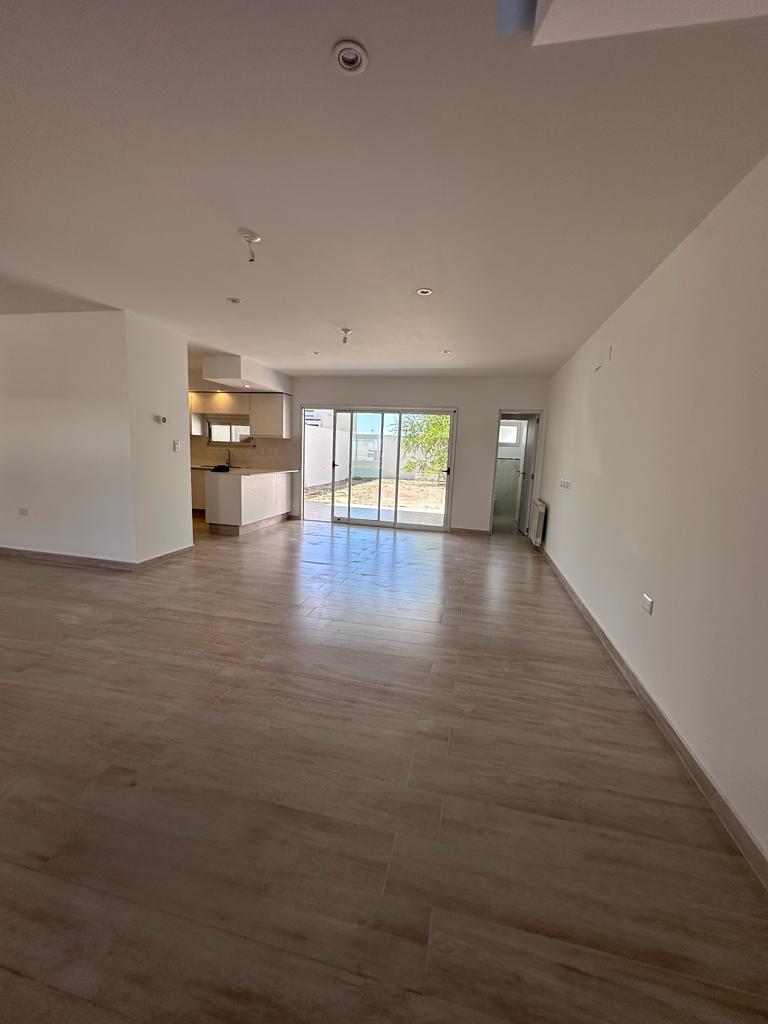 Dúplex en MANANTIALES  (Prados y Solares).