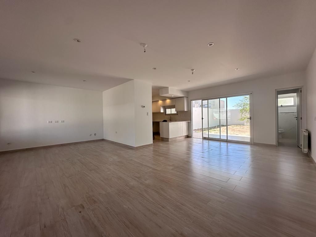 Dúplex en MANANTIALES  (Prados y Solares).