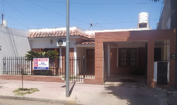 VENDO 2 DEPARTAMENTOS EN B° EMPALME