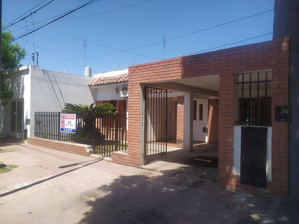 VENDO 2 DEPARTAMENTOS EN B° EMPALME