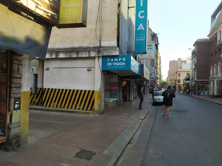 VENDO COCHERA EN CALLE BELGRANO 33