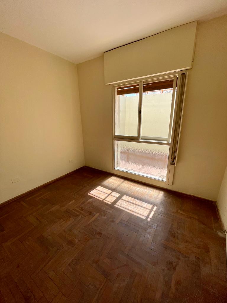 Zona Norte - PH en Planta baja de 4 Dorm 2 Baños Cochera Cubierta