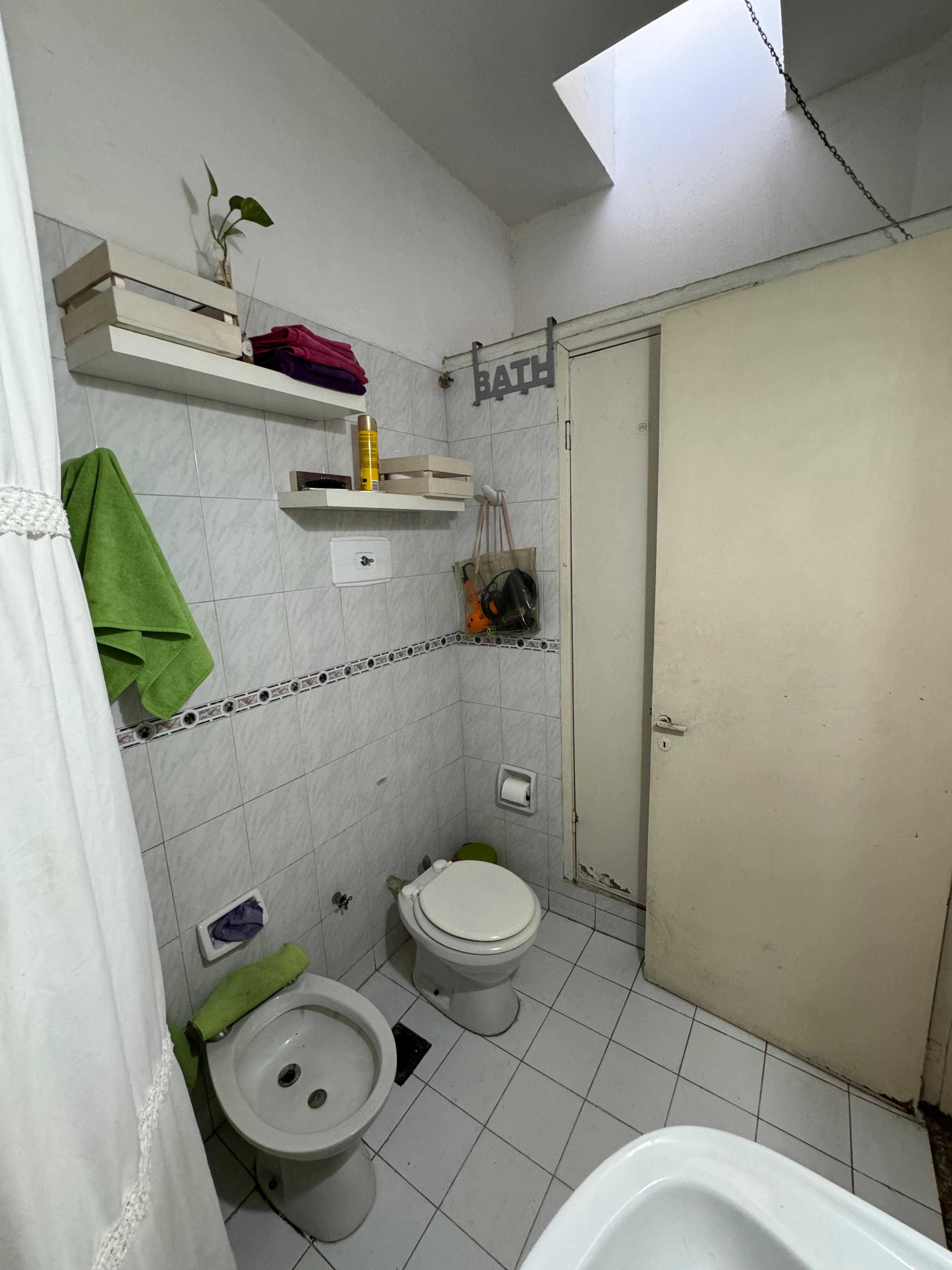 3 dorm. CERRO-BAJO PALERMO sobre Avenida