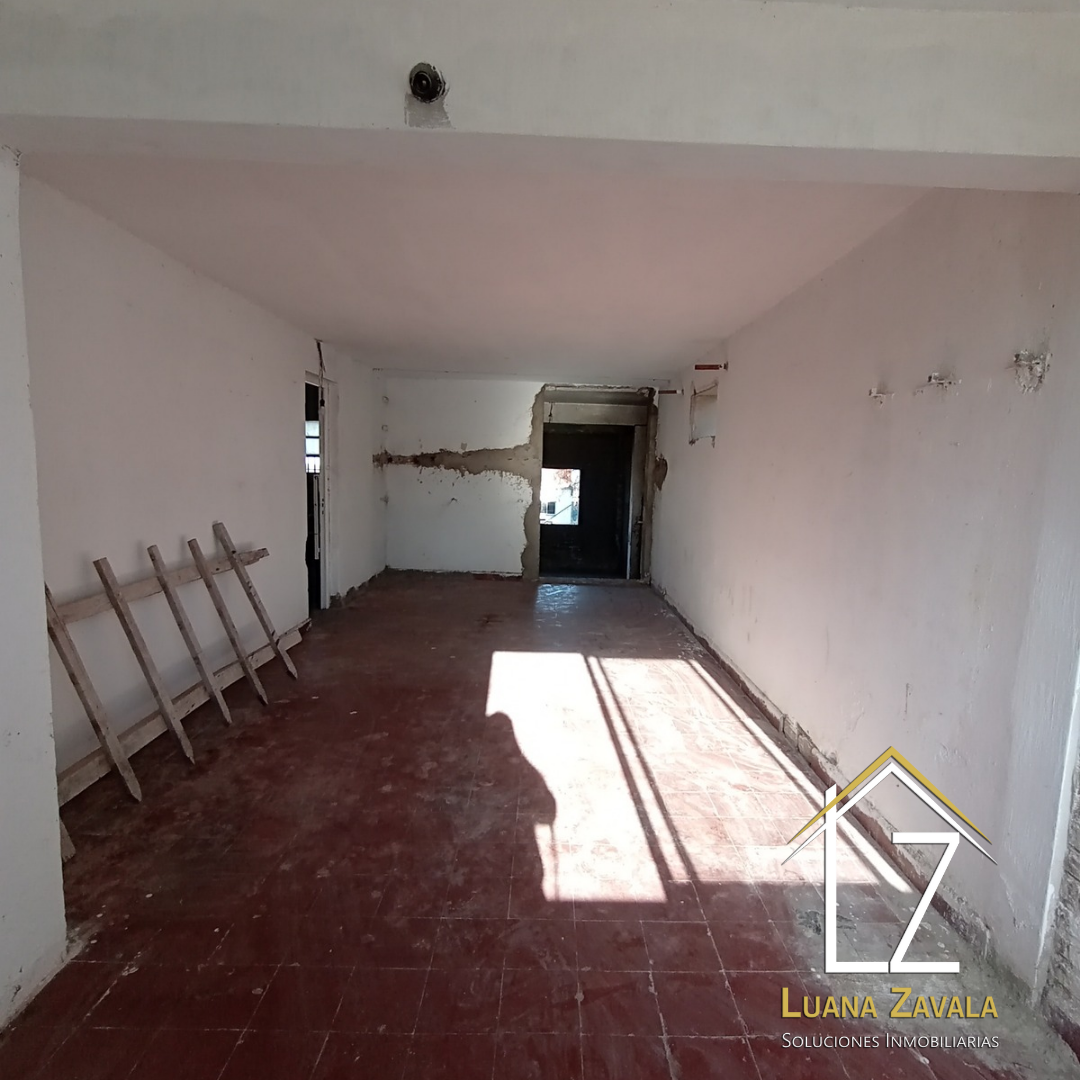 CASA - B MARIANO MORENO, MALAGUEÑO VENTA