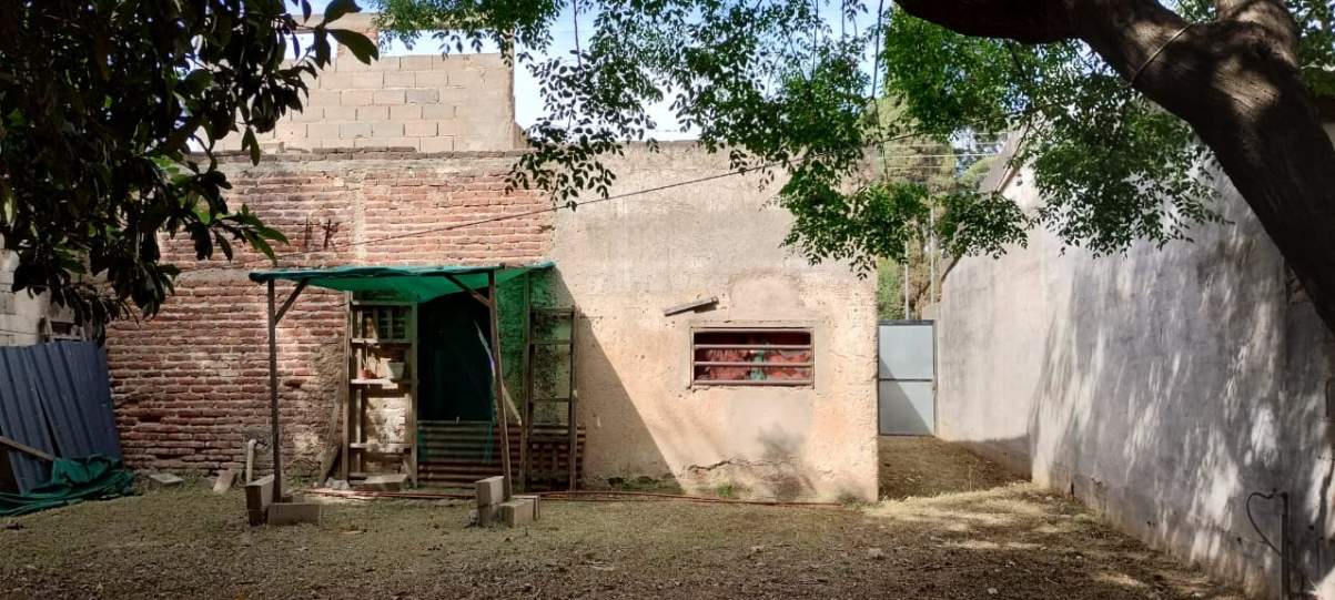OPORTUNIDAD ! SE VENDE CASA DE UN DORMITORIO A TERMINAR, BANDA NORTE, BARRIO LAS DELICIAS TERRENO 360 M2