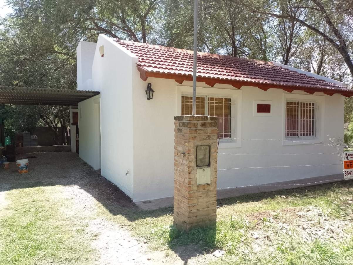 CASA EN VENTA EN BIALET MASSE, Bº BALCON DEL LADO I