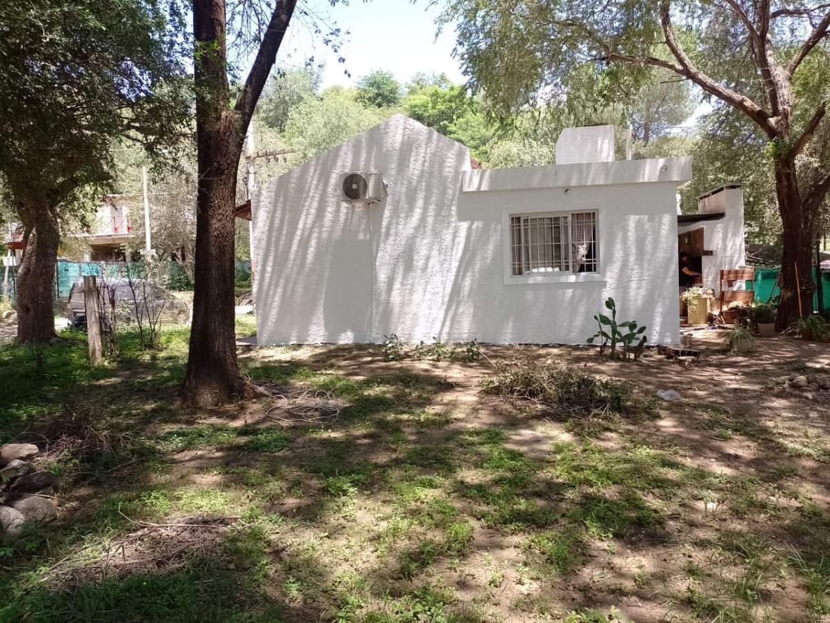 CASA EN VENTA EN BIALET MASSE, Bº BALCON DEL LADO I