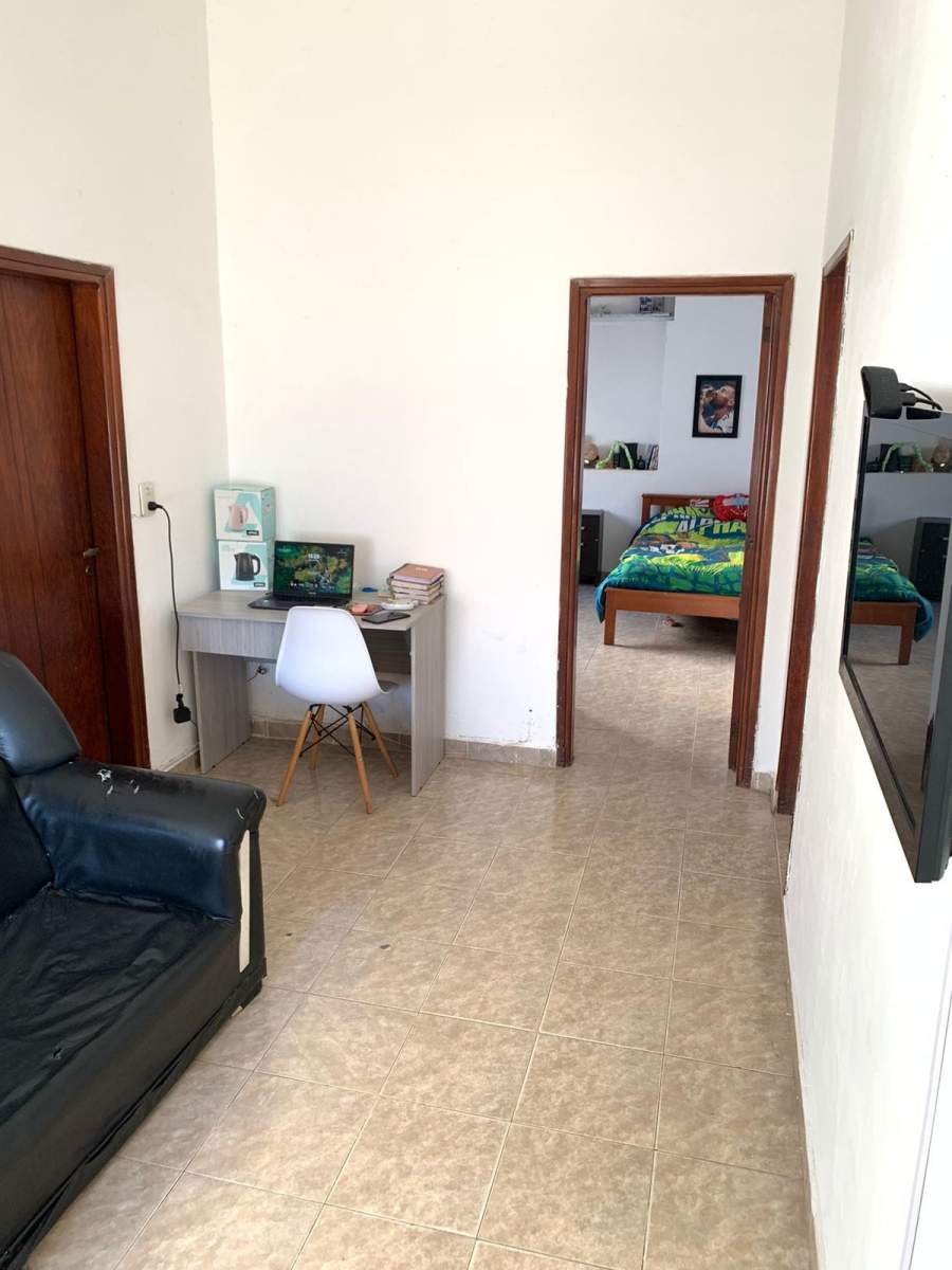 CASA EN VENTA EN COSQUIN.