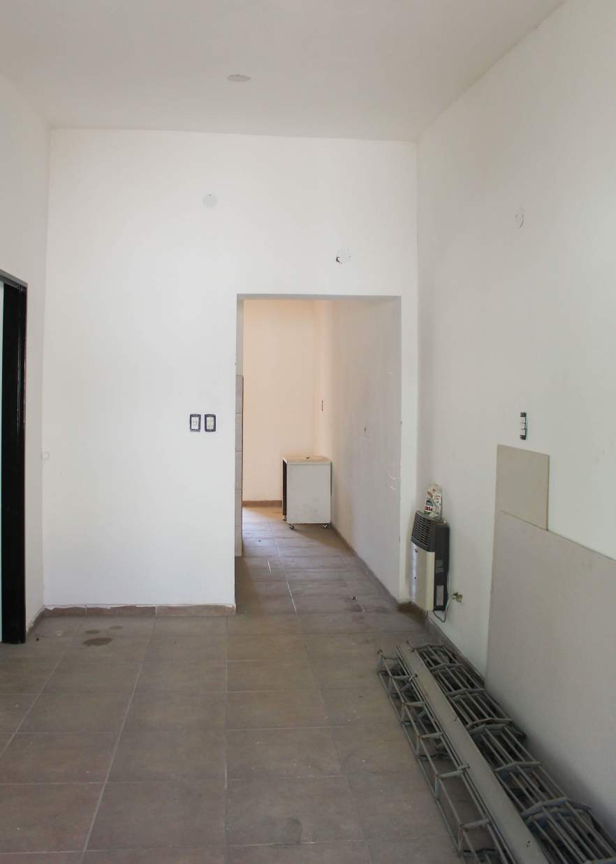 VENDO CASA 2 DORM | PATIO | JARDIN DE HORIZONTE