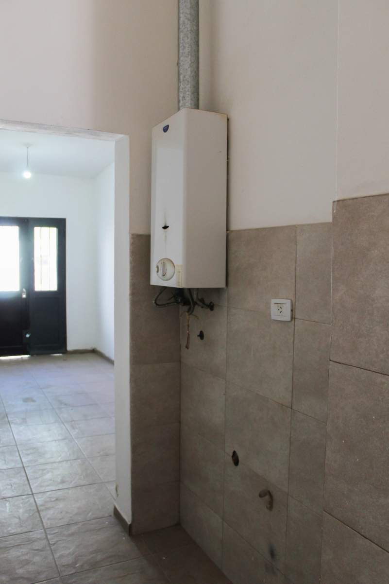 VENDO CASA 2 DORM | PATIO | JARDIN DE HORIZONTE