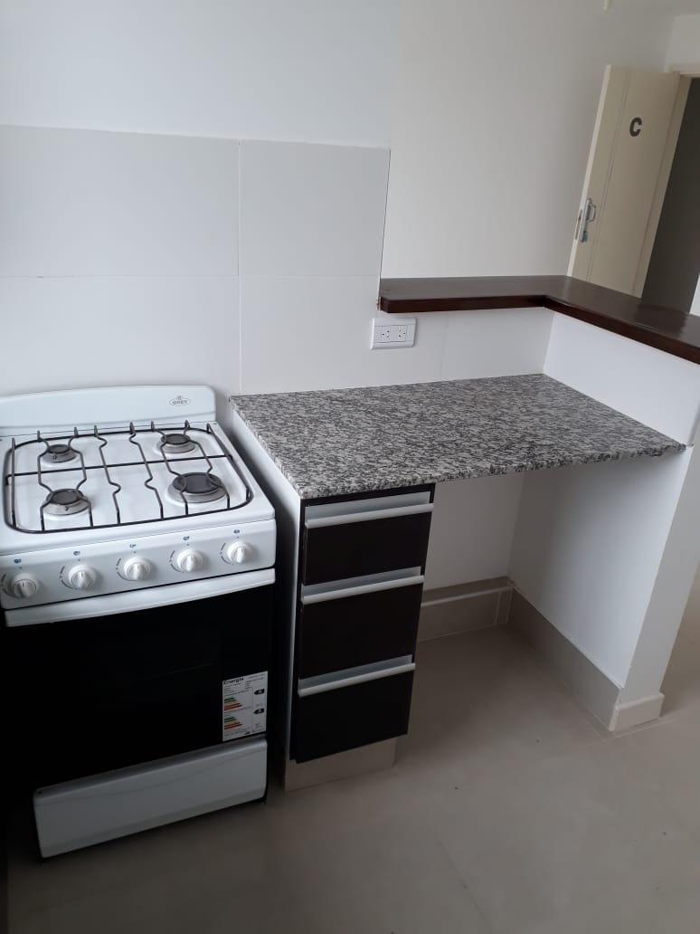 EN VENTA 2 DORMITORIOS EXCELENTE UBICACION