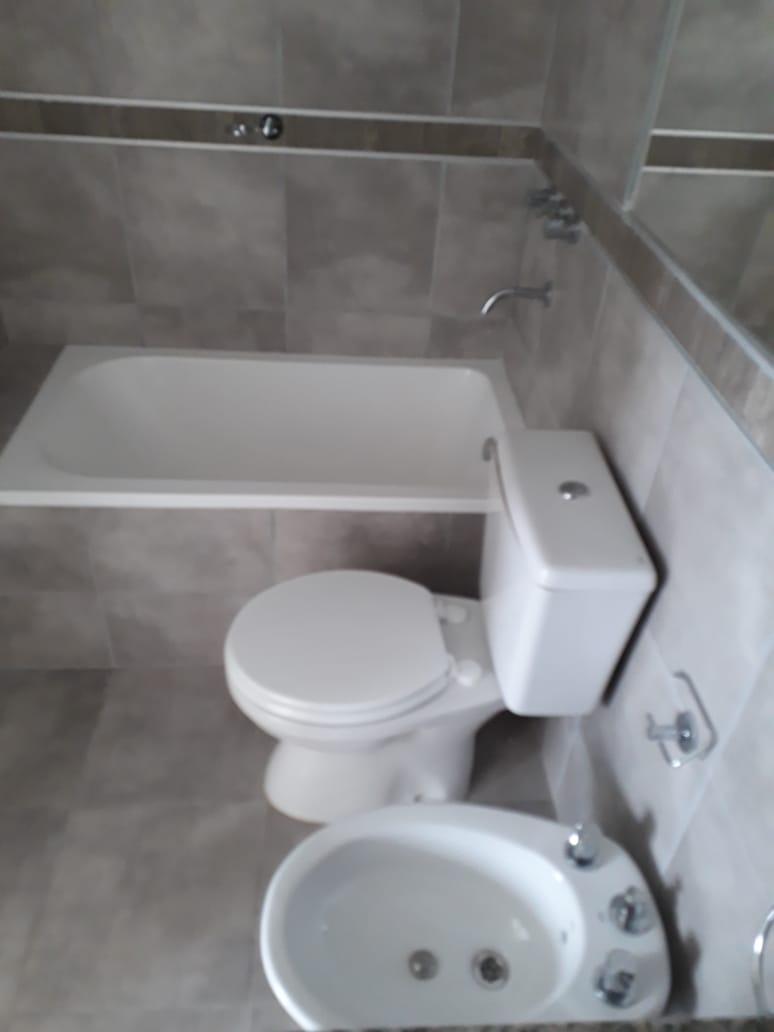 EN VENTA 2 DORMITORIOS EXCELENTE UBICACION