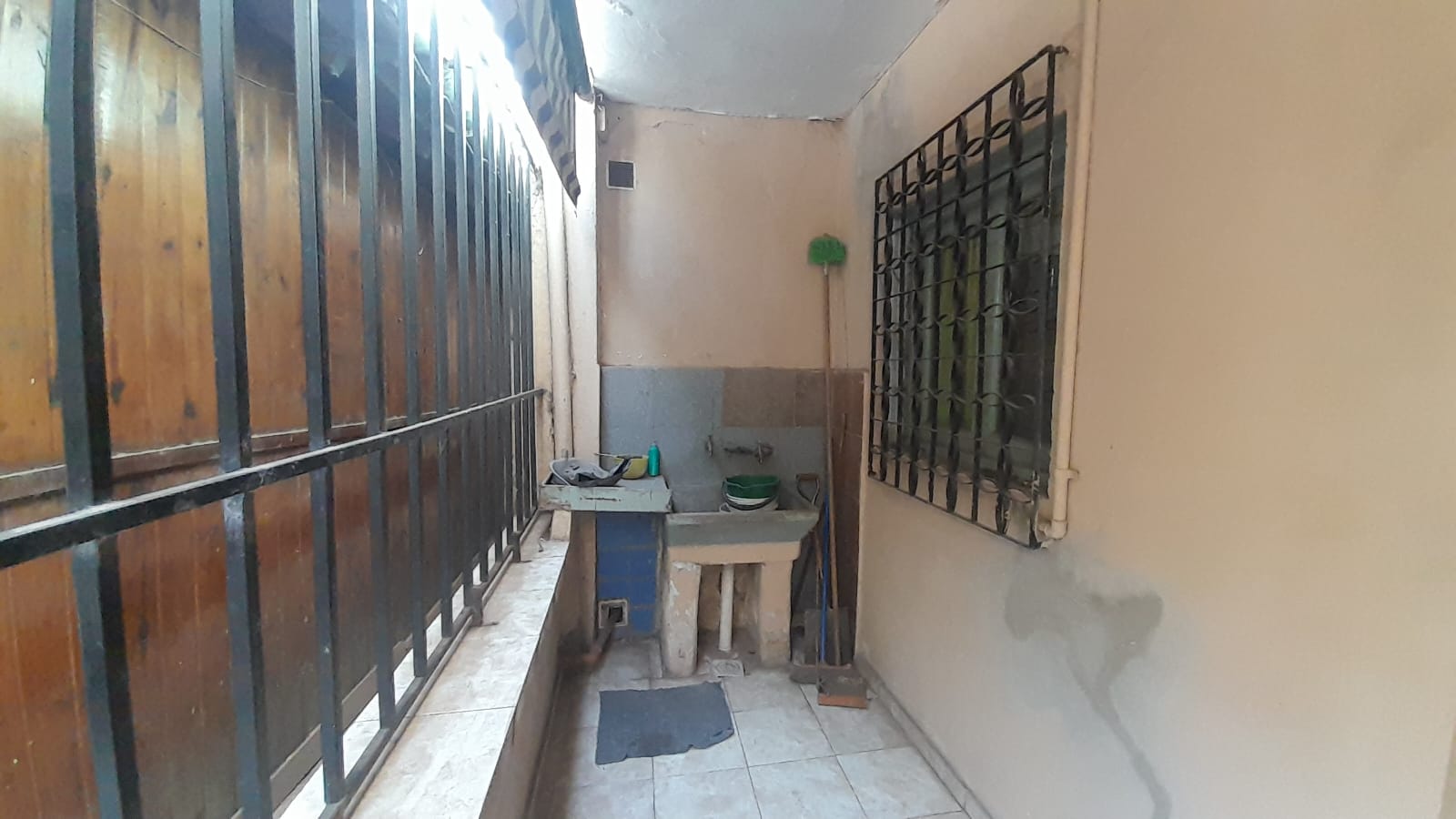 SE VENDE CASA EN B VILLA LIBERTADOR