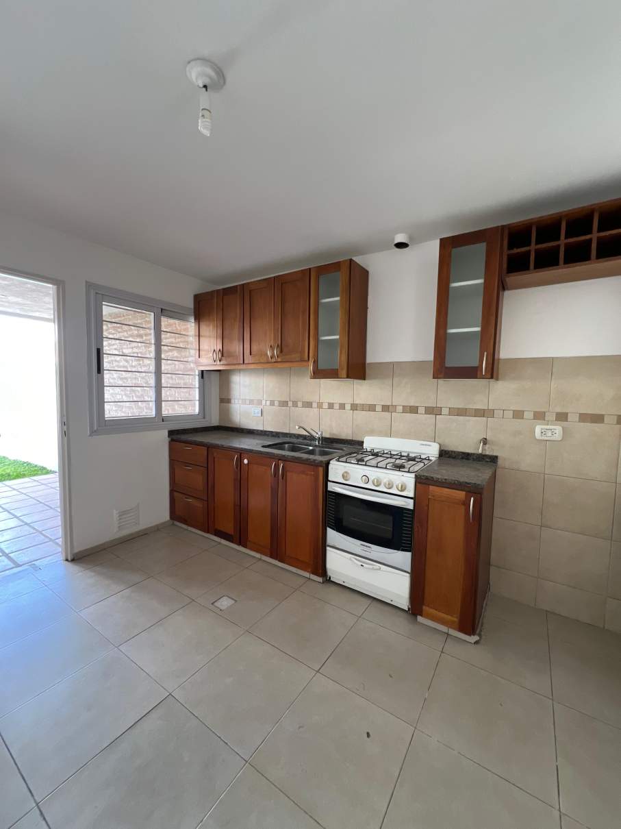 Duplex Tres Doprmitorios En VIlla Claret