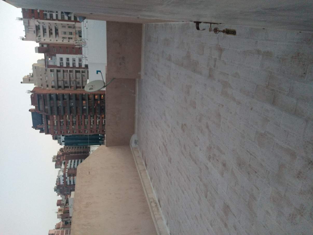 Excelente Semipiso con Terraza a mts de Nva Cba !!!!