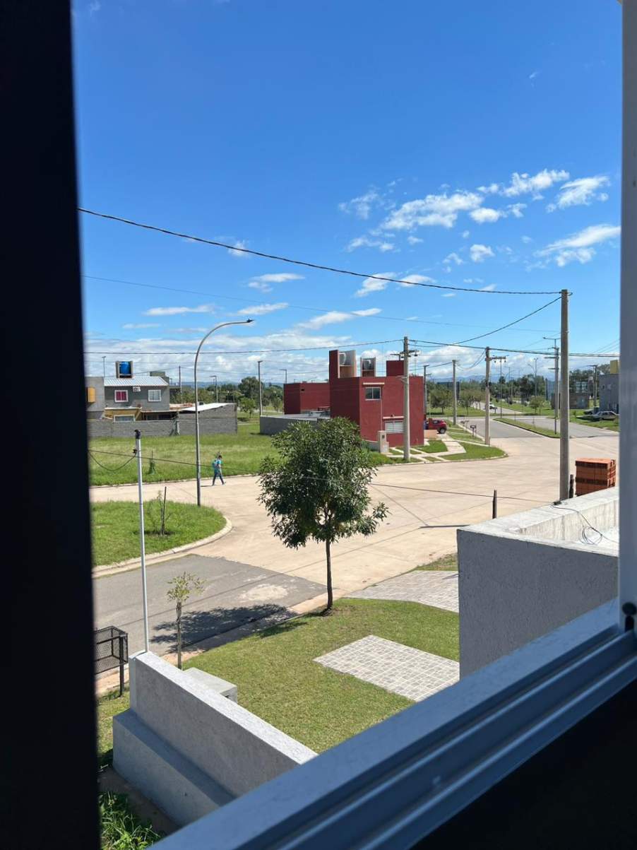 Se vende duplex a estrenar 2 dormitorios en Valle Cercano