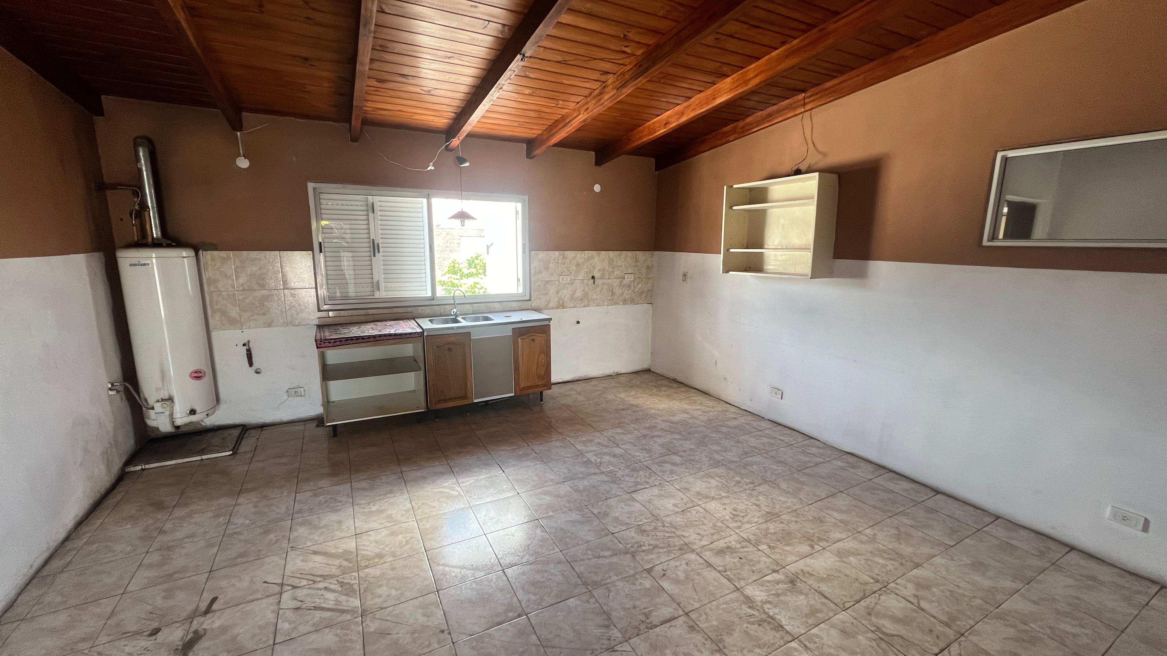 CASA  DPTO  EN VENTA B JARDIN