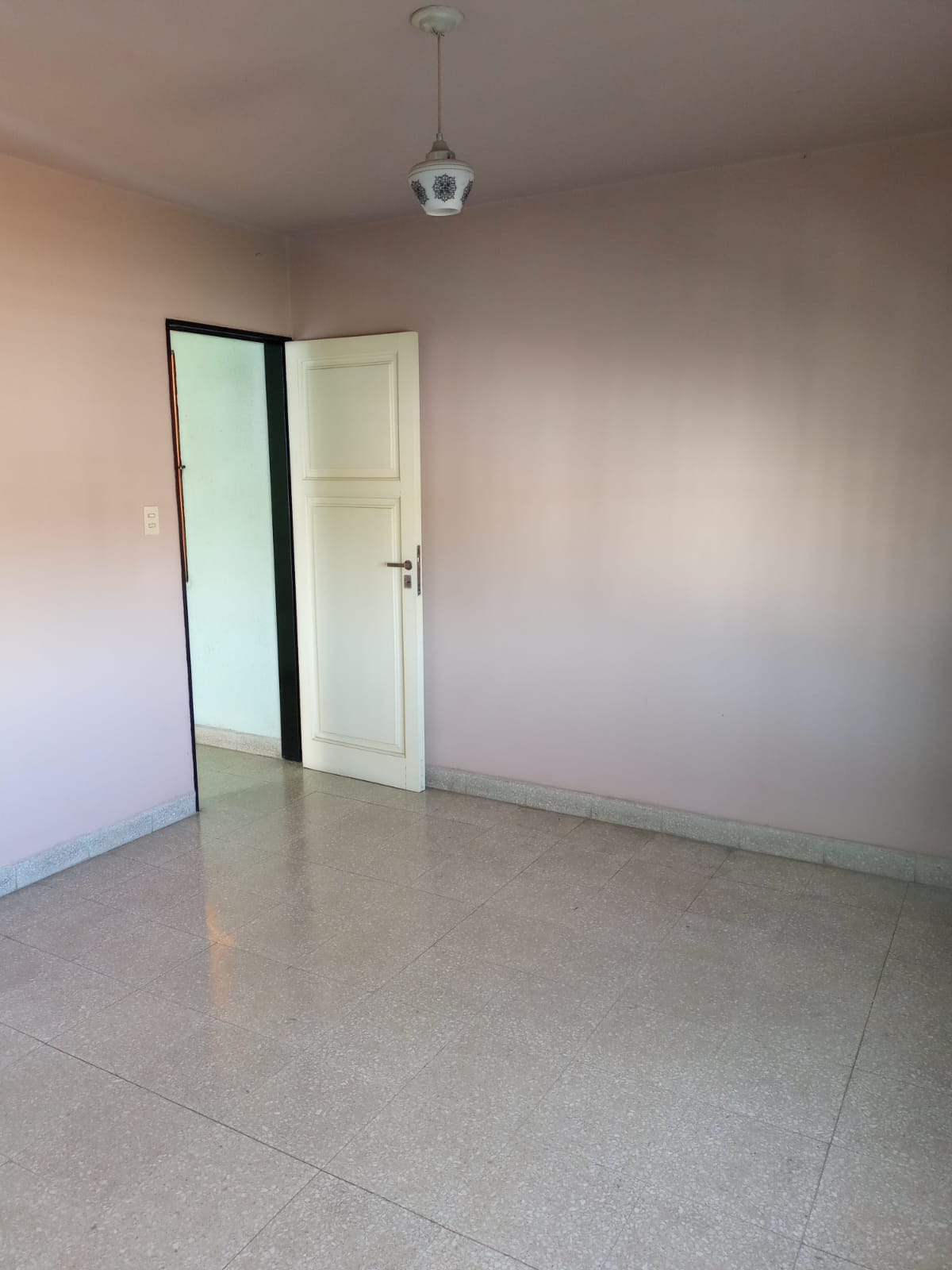 APTA CRÉDITO - CASA DE 5 DORM. EN VENTA EN B ALTO ALBERDI