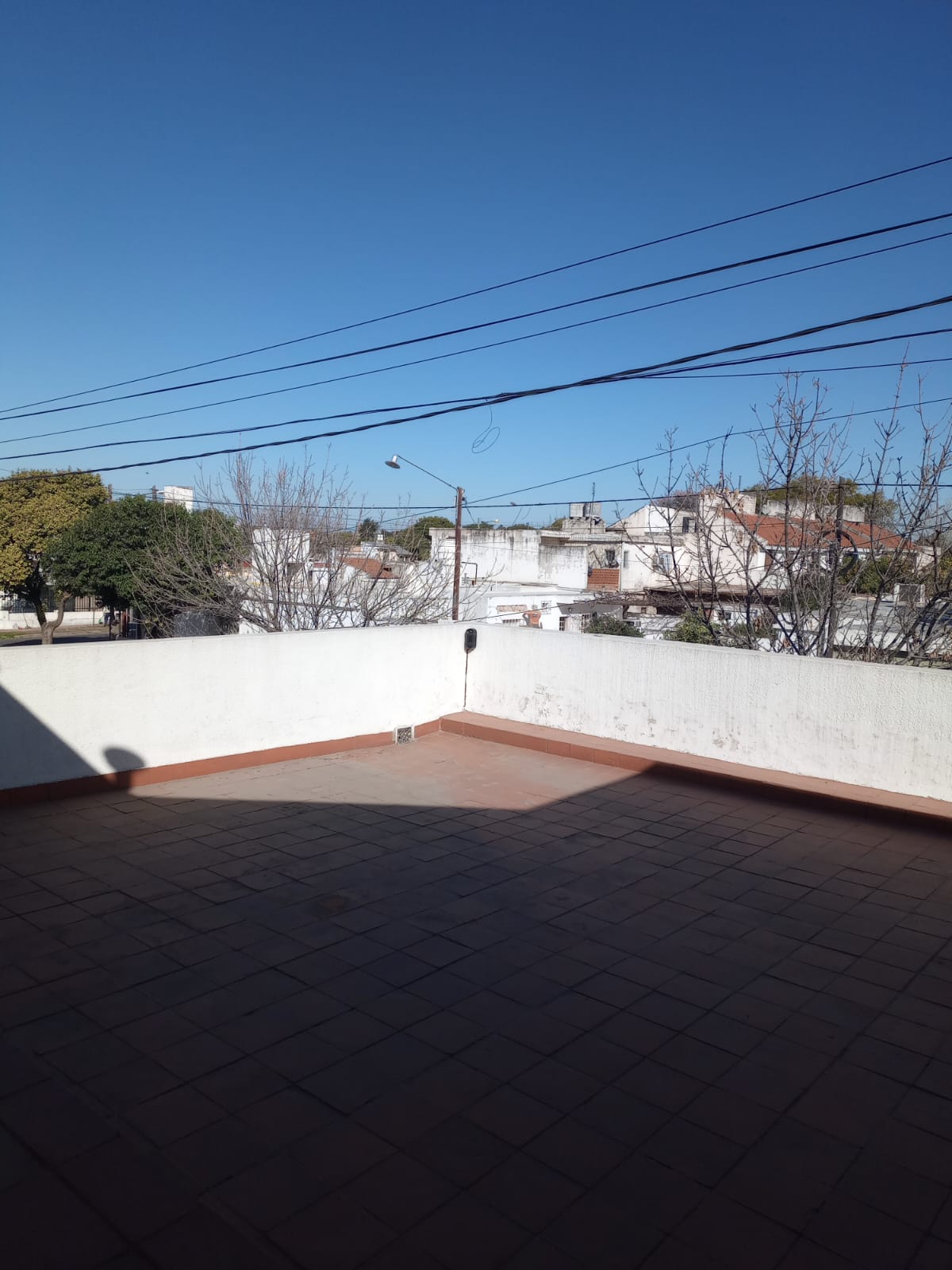 APTA CRÉDITO - CASA DE 5 DORM. EN VENTA EN B ALTO ALBERDI