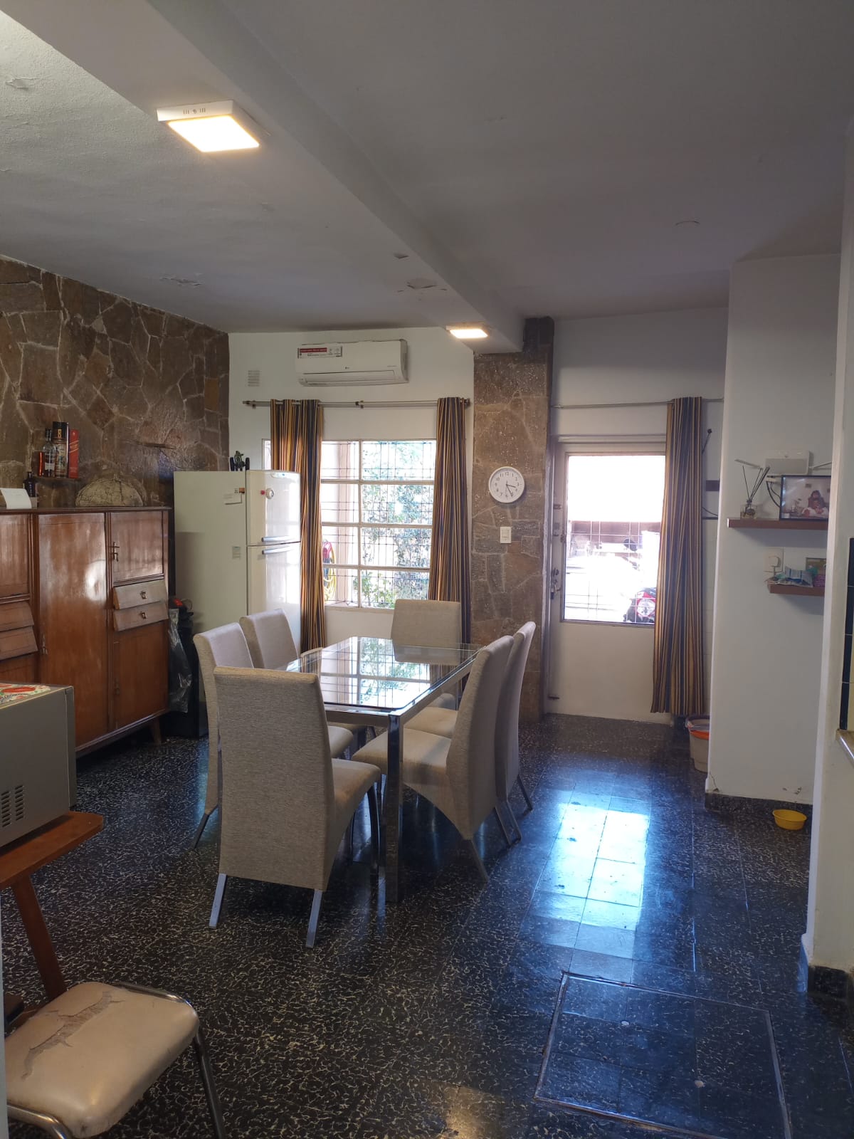 APTA CRÉDITO - CASA DE 5 DORM. EN VENTA EN B ALTO ALBERDI