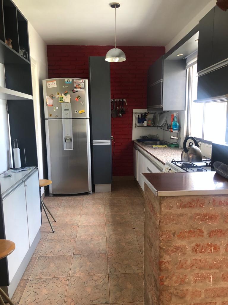 Zona norte - Casa en venta de 5 Dorm 3 baños cochera para 2 autos