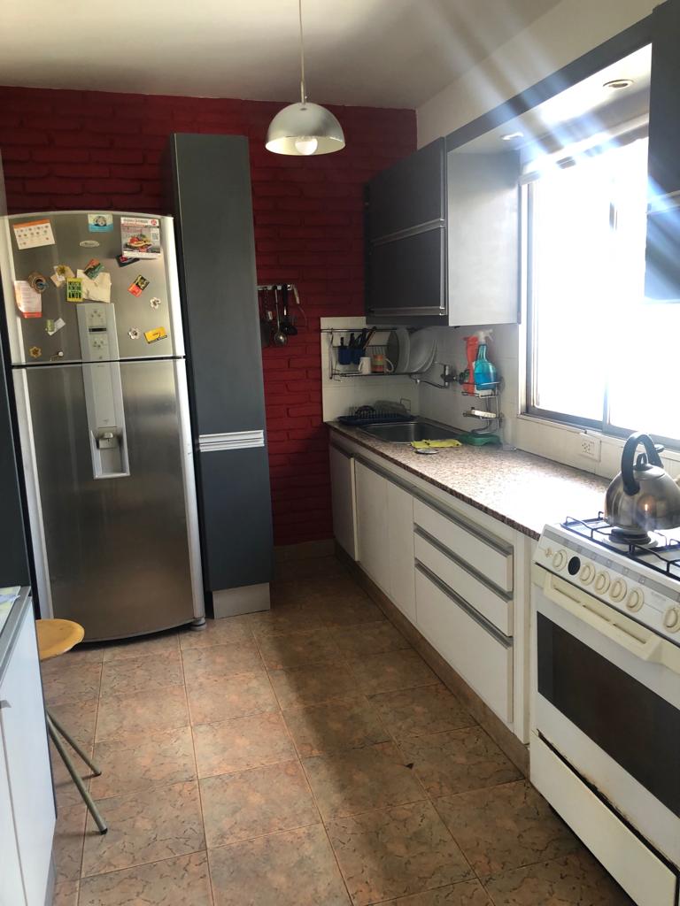 Zona norte - Casa en venta de 5 Dorm 3 baños cochera para 2 autos