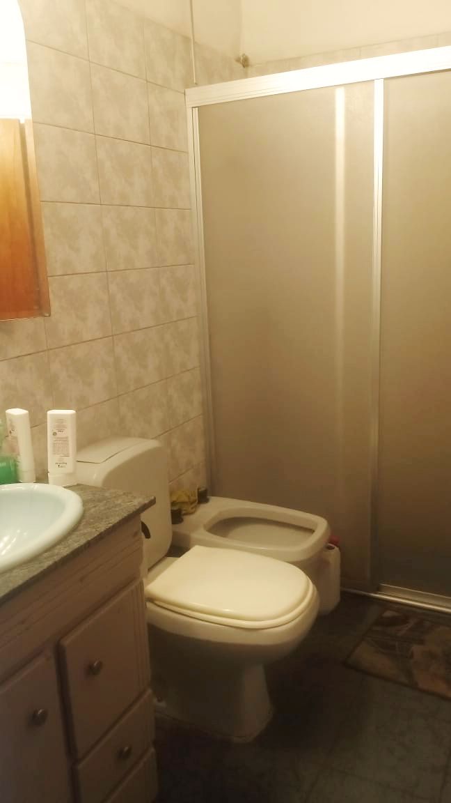 Zona norte - Casa en venta de 5 Dorm 3 baños cochera para 2 autos