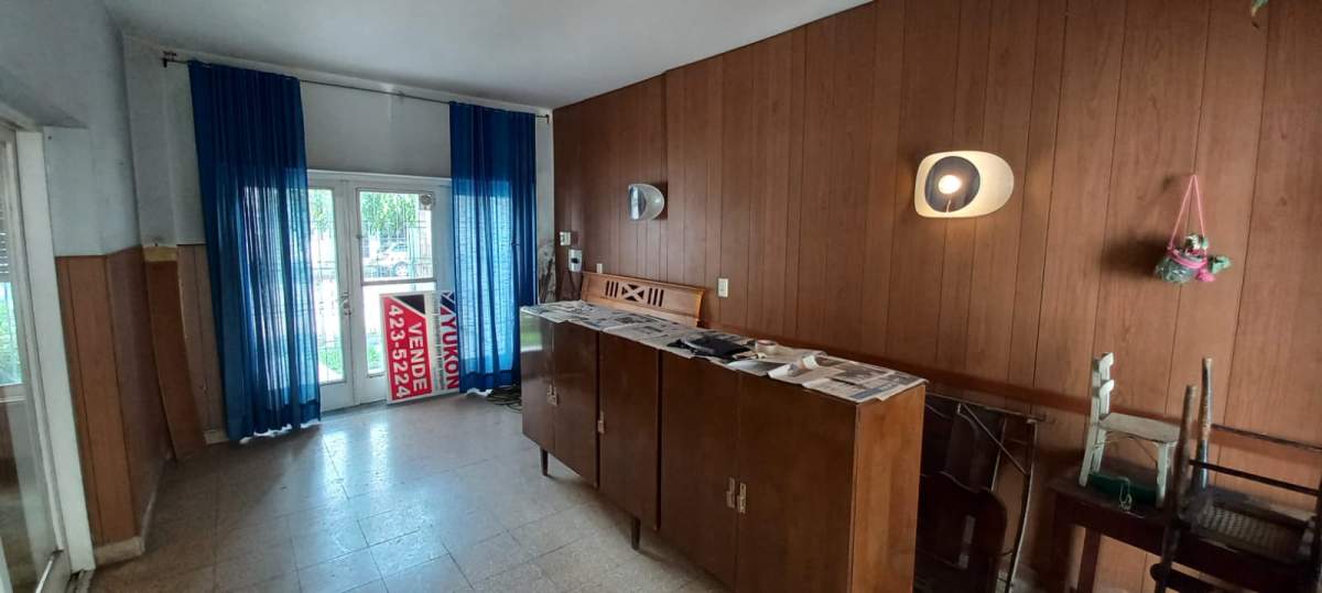 CASA EN VENTA ALTA CORDOBA LAVALLEJA 1984 - 4 DORM.