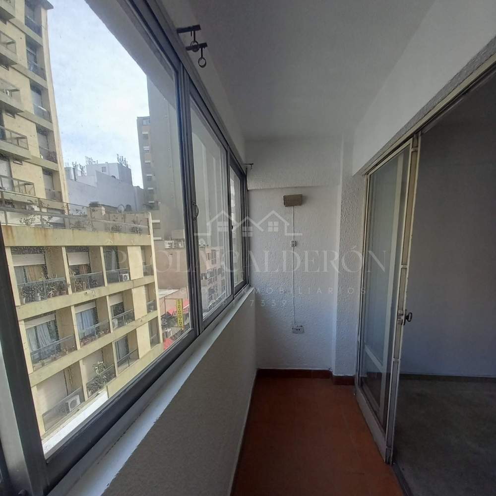 Venta Departamento Semi Piso de Tres Dormitorios